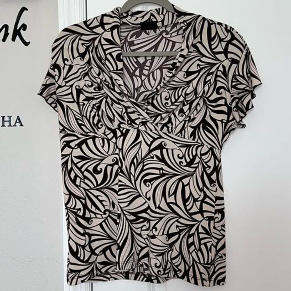 Brown & Cream Paisley Short Sleeve Vneck Stretch Womens Blouse